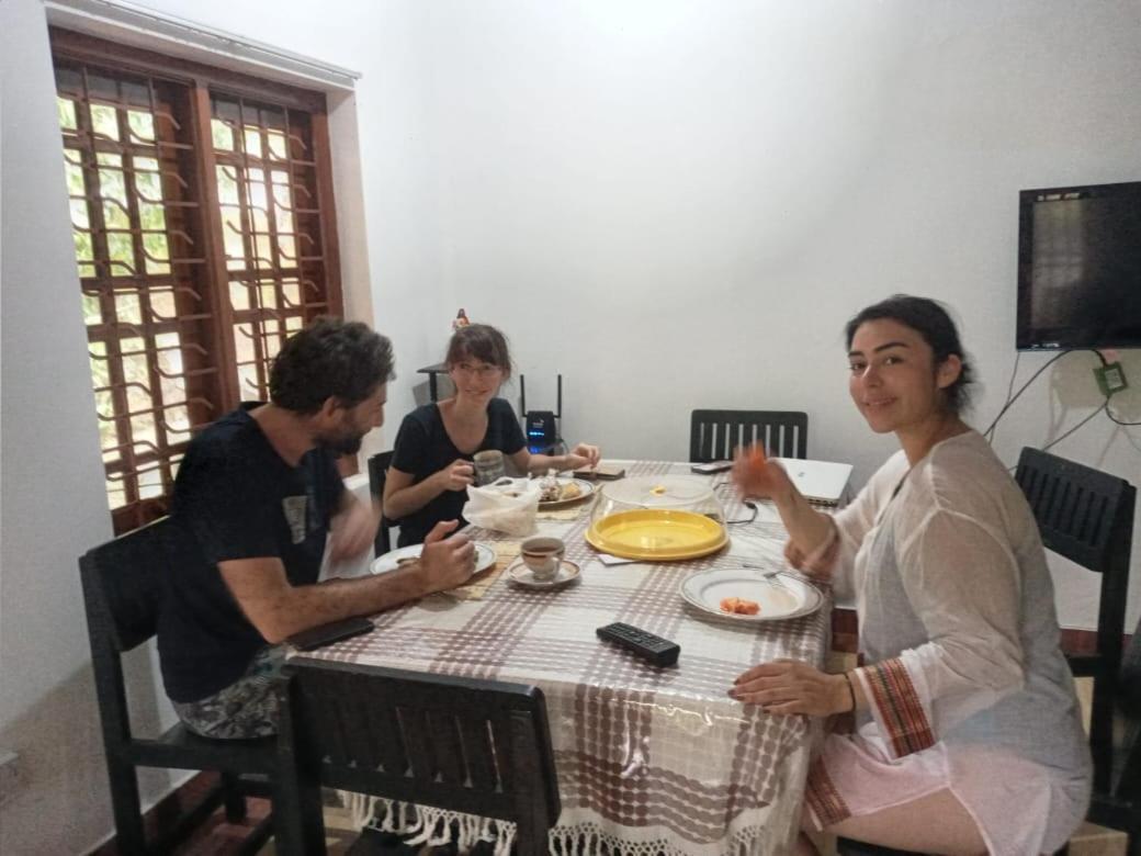אהנגאמה Hostal Gang מראה חיצוני תמונה