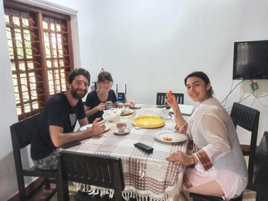 אהנגאמה Hostal Gang מראה חיצוני תמונה